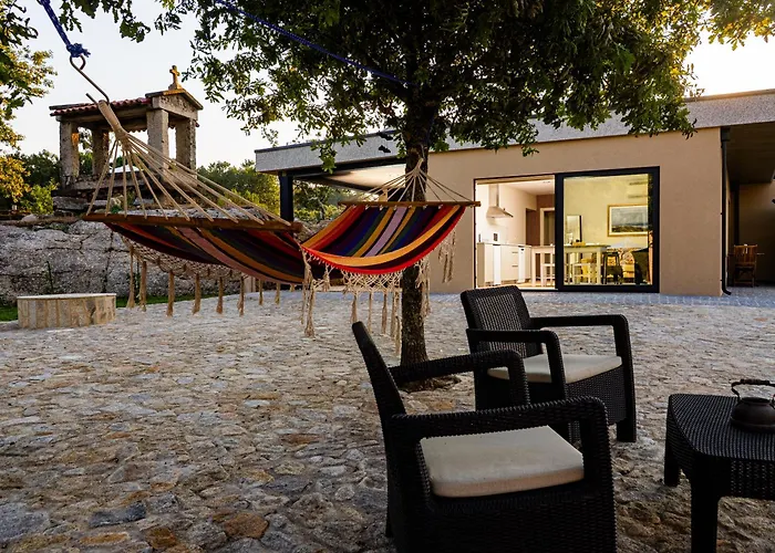 Carvalha Espigueiro - Arcos De Valdevez